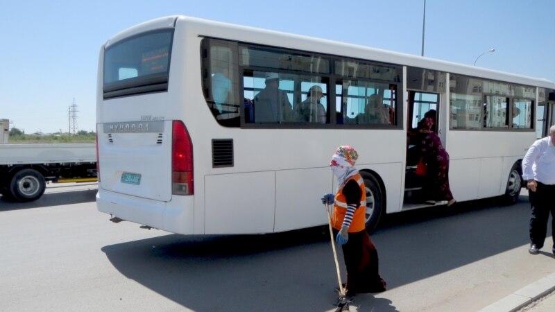 Кыргызстан и Узбекистан намерены восстановить автобусное сообщение