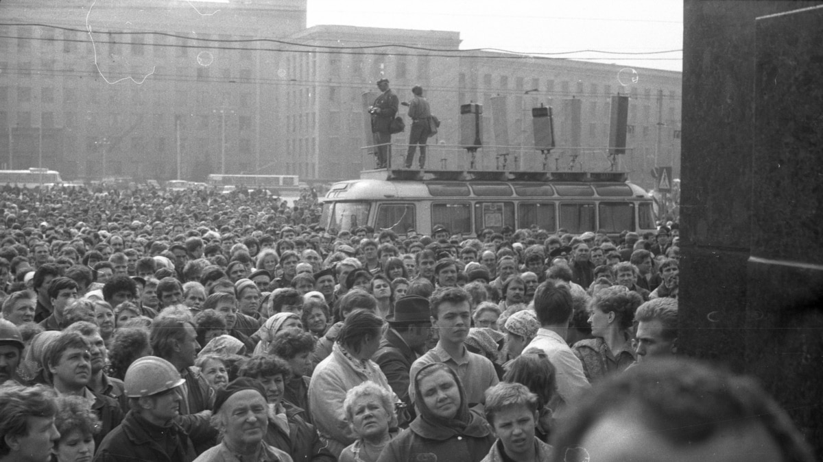 13 апреля 1991. Митинги в крыму 1991. Августовский путч гкчп 1991. Штурм вильнюсского телецентра в январе 1991. Осень 1991 года.
