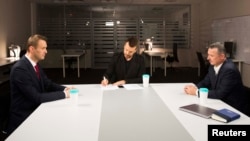 Дебаты Навального и Стрелкова на "Дожде", 2017