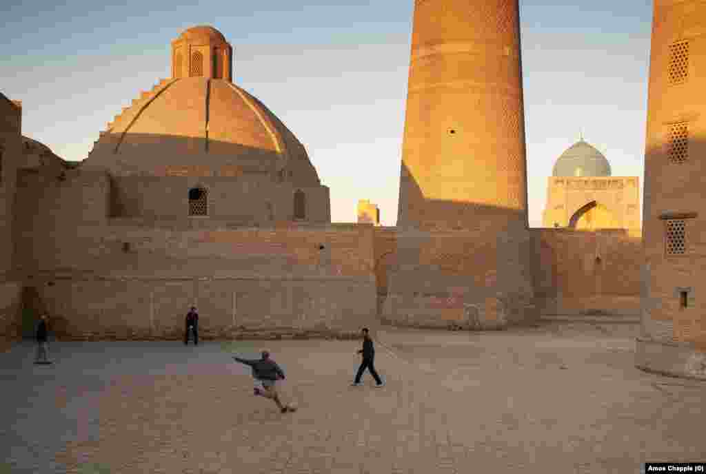 Boys play football against a painted goal in Bukhara in October 2007.Since the 2010s, Uzbekistan has poured hundreds of millions of dollars into football stadiums throughout the country and a system of talent scouting that has recently borne fruit.