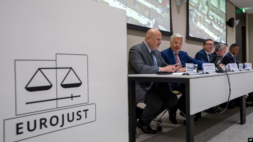 În sediul agenției de justiție Eurojust a UE s-a deschis un centru de investigații a crimelor de război ale Rusiei.