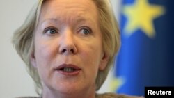 Майра Мора, архіўнае фота