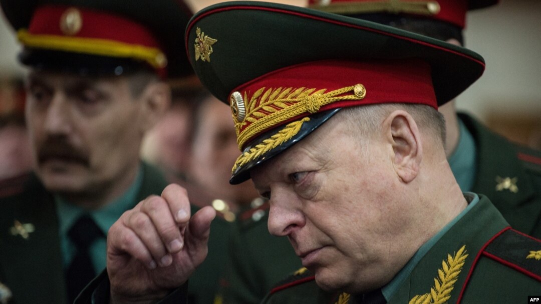 Comandantul șef al Forțelor Terestre ale Rusiei, generalul colonel Oleg Saliukov (69 de ani), la o recepție a Cartierului General al Forțelor Armate Regale Thai din Bangkok pe 15 martie 2017.