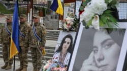 Прощання на Майдані з «Квіткою» Вікторією Бобровою, офіцеркою 10-ї огшб «Едельвейс». Київ, 30 квітня 2026 року