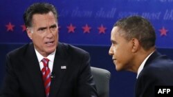 Митт Ромни мен Барак Обама дебатта отыр. Флорида, 22 қазан 2012 жыл.