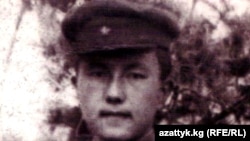 Генерал Панфилов атындагы гвардиялык полктун жоокери Сооронбай Жусуев
