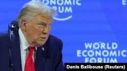АҚШ президенті Дональд Трамп Давостағы Дүниежүзілік экономика форумында. 21 қаңтар 2026 жыл.