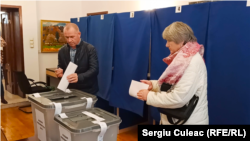 Vot la ambasada României de la Chișinău, 8 noiembrie 2019