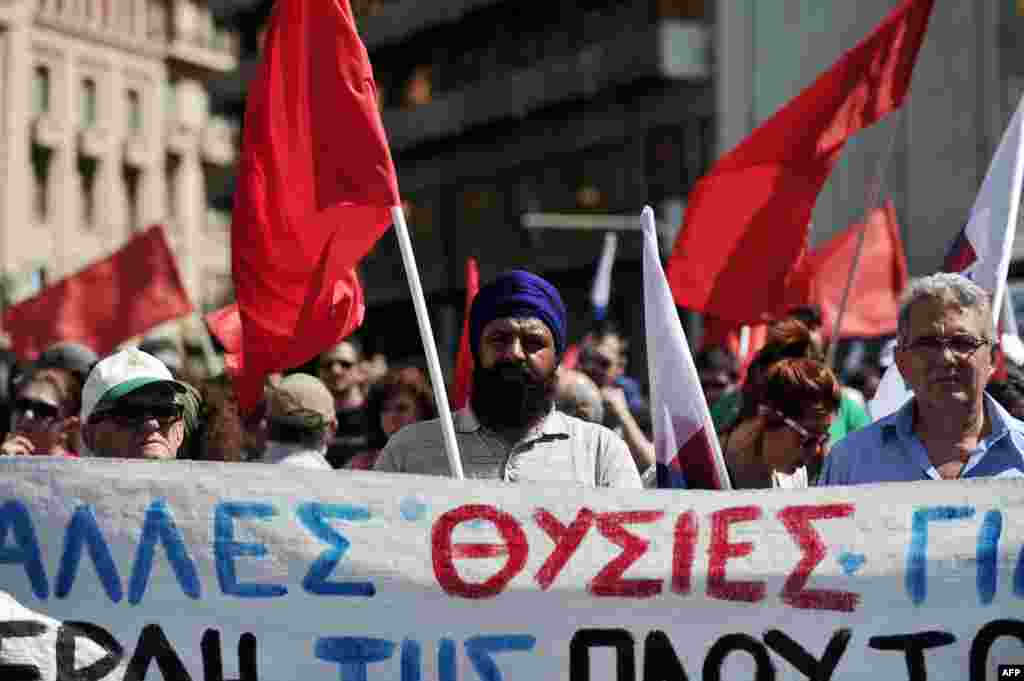 В Греции многие работники организовали 24-часовую забастовку. Афины,&nbsp;1 мая 2013 года.