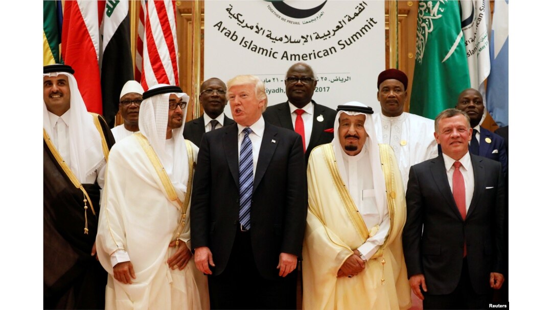 Jordanian King Abdullah II, Saudi King Salman bin Abdulaziz al-Saud, U.S. President Donald Trump, Abu Dhabi Crown Prince Sheikh Muhammad bin Zayid al-Nahyan, and Qatari Emir Sheikh Tamim bin Hamad al-Thani in Riyadh (right to left)