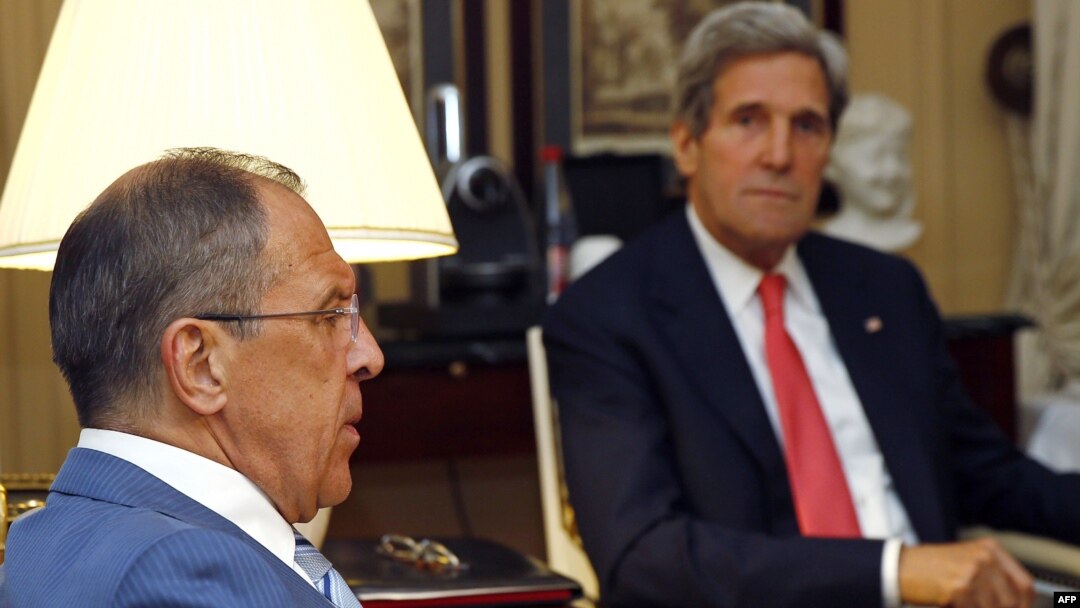 Russian Foreign Minister Sergei Lavrov (left) with U.S. Secretary of State John Kerry in Paris on May 27