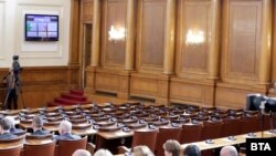 Пленарната зала на българския парламент