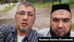Рустам Каримов (чапда) ва Тўлқин Астанов.