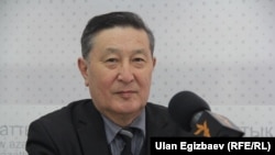 Қырғыз парламентінің экс-спикері Мукар Чолпонбаев.