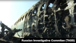 Фрагмент самолета Sukhoi Superjet-100 после ликвидации возгорания в аэропорту «Шереметьево» 5 мая 2019 года