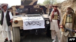 برخی از اعضای تحریک طالبان پاکستان که گفته میشود عمدتا در مناطق سرحدی میان افغانستان و پاکستان فعالیت دارند