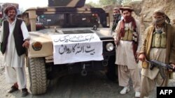 برخی از اعضای تحریک طالبان پاکستان که بر اساس گزارش ها٬ عمدتا در مناطق سرحدی میان افغانستان و پاکستان فعالیت دارند. 