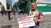 Копачі бурштину вимагають узаконити видобуток
