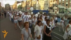 Amsterdam Remembers MH17 Victims In Silent March