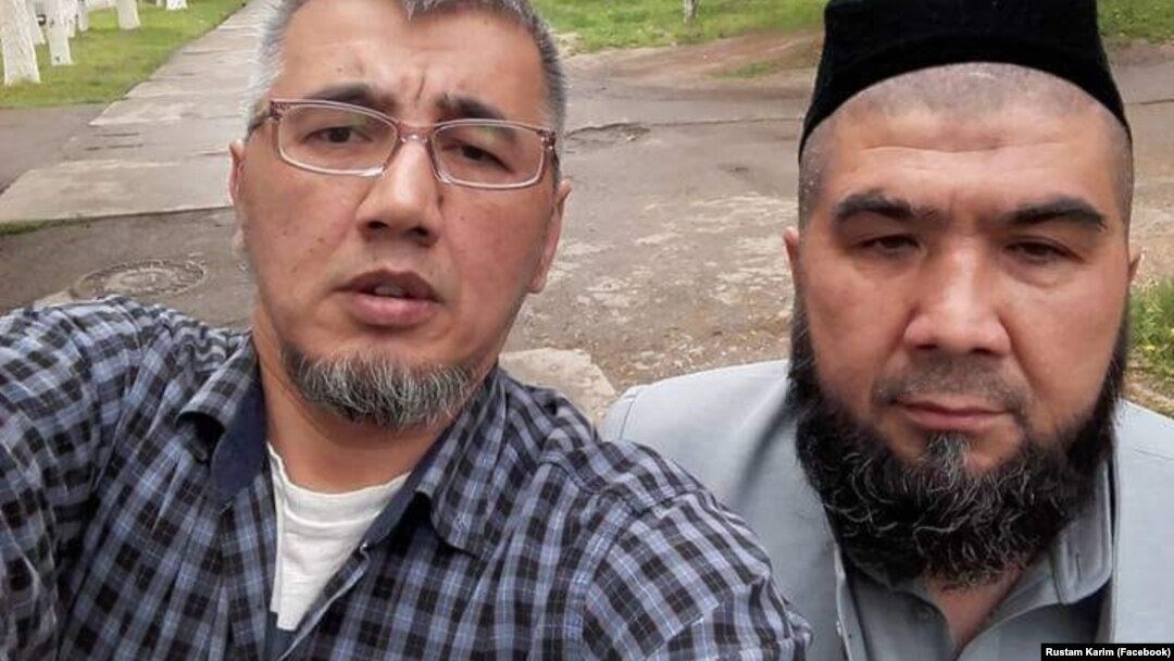 Судланувчилар Рустам Каримов (чапда) ва Тўлқин Астанов.
