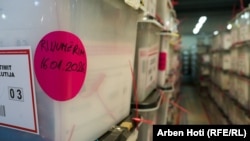 Poslednjih godina, Kosovo je više puta dobilo pohvale od međunarodnog faktora za fer i transparentne izborne procese.