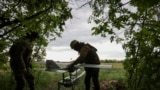 Pripadnici 15. brigade "Kara-Dag" Nacionalne garde Ukrajine (NGU) koriste jurišne dronove Darts FPV, maj 2025.