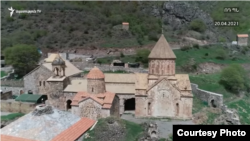 Армянский монастырь XII-XIII вв. Дадиванк, Нагорный Карабах 