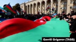 Позачергові вибори президента Азербайджану були призначені після повернення контрою над Нагірним Карабахом