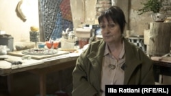 მაია იზორია - ხელოვნებათმცოდნე