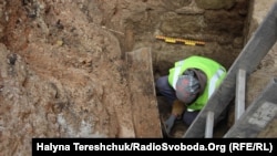 На місці розкопок залишків Низького замку у Львові