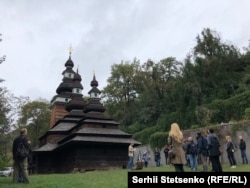 Батьківщиною церкви Святого Михаїла, яка була зведена в другій половині 17-го століття, є українські Карпати