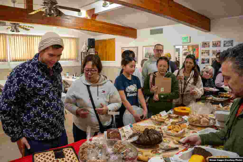 Ярминкәгә килүчеләр арасында татарлар да, американнар да бар