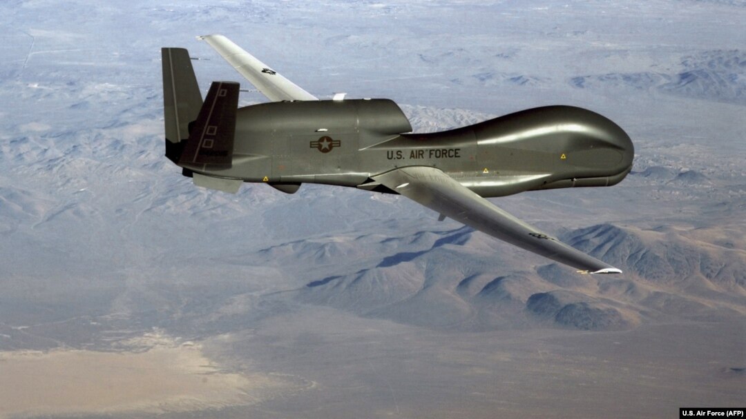 Potrivit Moscovei, o aeronavă de supraveghere fără pilot RQ-4 Global Hawk a forțelor SUA se afla în zona centrală a Mării Negre în momentul producerii incidentului. (Imagine generică)