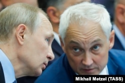 Noul ministru al Apărării, Andrei Belousov, este un apropiat al președintelui Vladimir Putin.