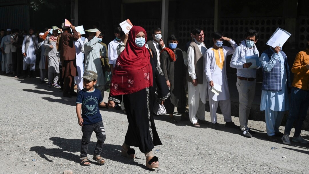 Жұмыстағы эротикалық секс фотосуреттері