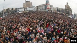 Майдан Незалежності, Київ, 23 лютого 2014 року
