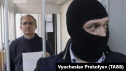 Пол Вилан во притвор.