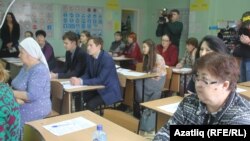 Чаллыда узган диктантта катнашучылар