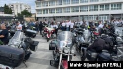 Okupljanje učesnika Motomaratona Srebrenica u Sarajevu, 10. jula 2025.