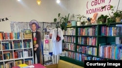 Книжный магазин "Своя комната"