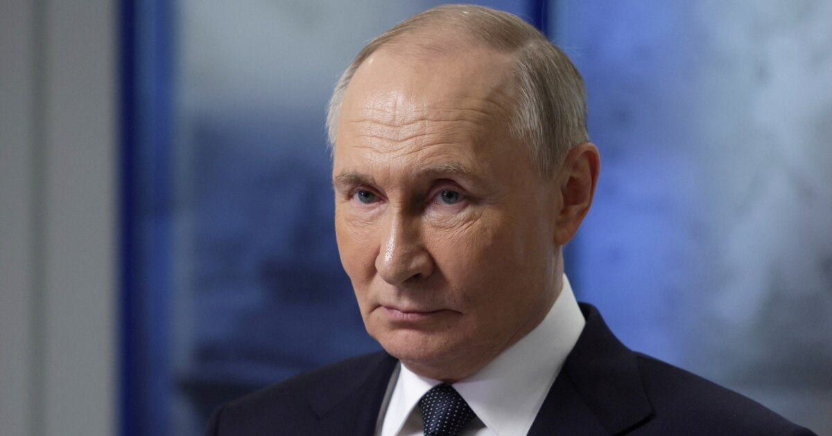 პუტინი აცხადებს, რომ რუსეთი მზადაა უკრაინასთან პირდაპირი მოლაპარაკებების ჩასატარებლად