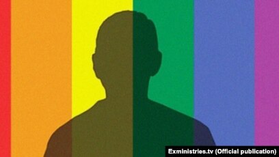 Догги стиліндегі әйелдің секс фотосуреті