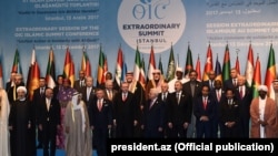 رهبران کشور های عضو سازمان همکاری اسلامی که در گذشته نیز در چندین اجلاس در مورد افغانستان بحث های داشته اند