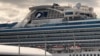 Круїзний лайнер Diamond Princess в Йокогамі, Японія, 19 лютого 2020 року