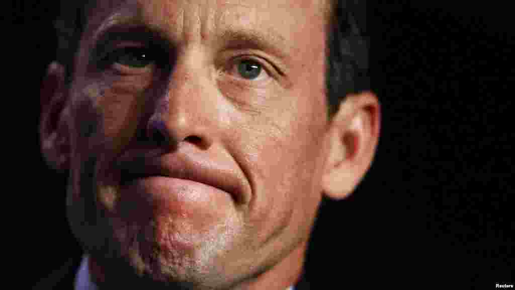 SAD - Lance Armstrong, osnivač je fondacije LIVESTRONG, New York, 22. septembar 2013. Foto: REUTERS / Lucas Jackson