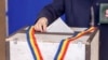 Românii vor alege duminică, 18 mai, președintele României pentru următorii cinci ani.