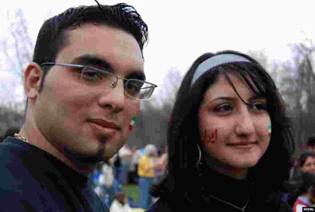 U.S. -- 13 Bedar in Black Hill, 13 bedar is the Persian Festival of springs. It is a full day of mass Outdoors Picnic, which occurs on the 13th day of Norouz, 01Apr2007