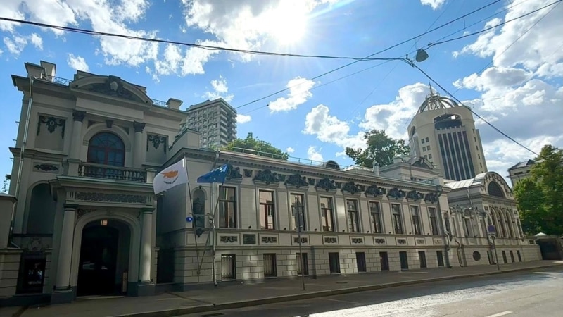 Кипр закрыл все визовые центры на территории России