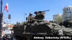 Американські військові на параді в Польщі, 15 серпня 2015 року