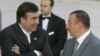 Президенты Грузии и Азербайджана Михаил Саакашвили (слева) и Ильхам Алиев (архив) 